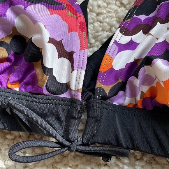 Kenneth Cole Reaction colorful bikini top - Picture 2 of 7